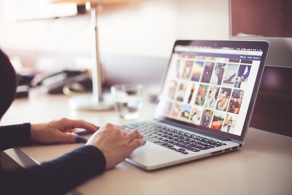 Harnessing the Power of Chat GPT Prompts for Social Media Marketing